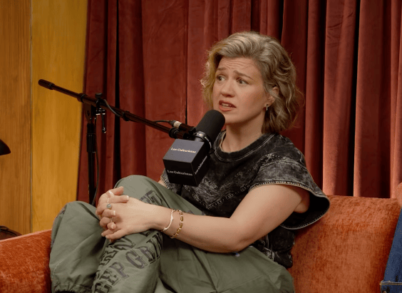 Kelly Clarkson Advocates Separate Music Charts for AI Artists, Embraces AI in Music