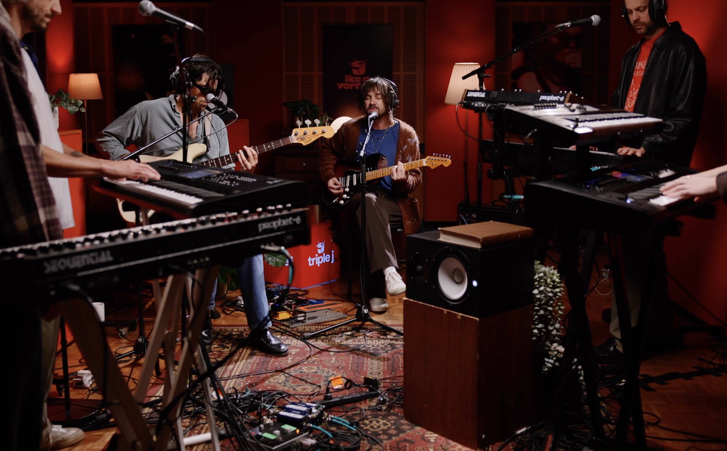 Tame Impala Cover “Kiss From A Rose”