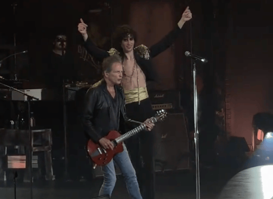 Sombr Brings Out Lindsey Buckingham, Remakes “Homewrecker” With Nickel Creek image