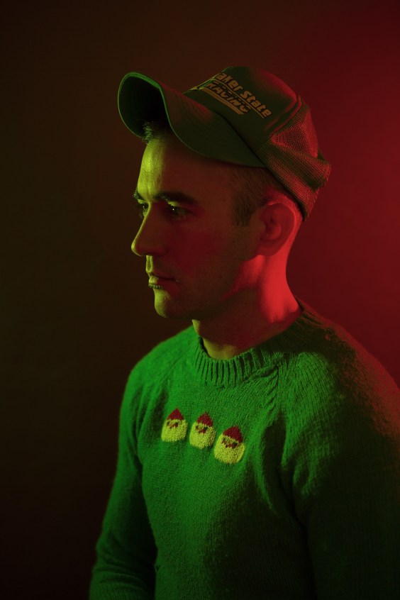Sufjan Stevens Makes Rare Onstage Appearance, Readies New Christmas Song